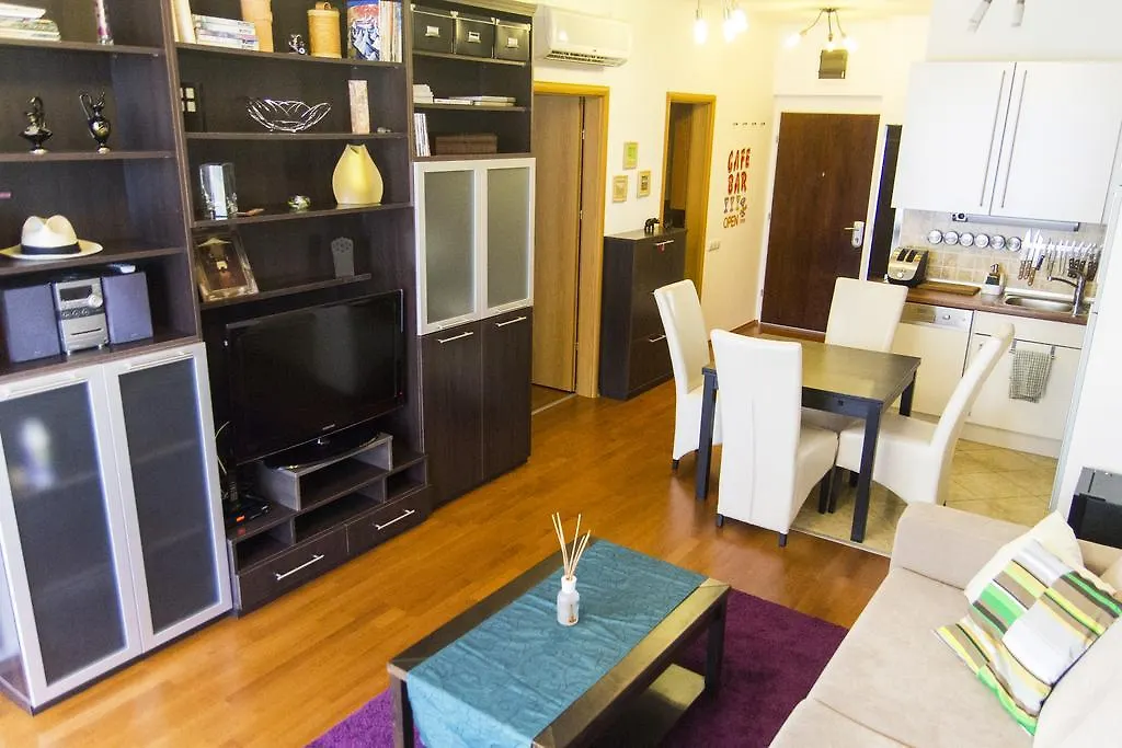 Marina Riverside - Korona Apartment Budapešť